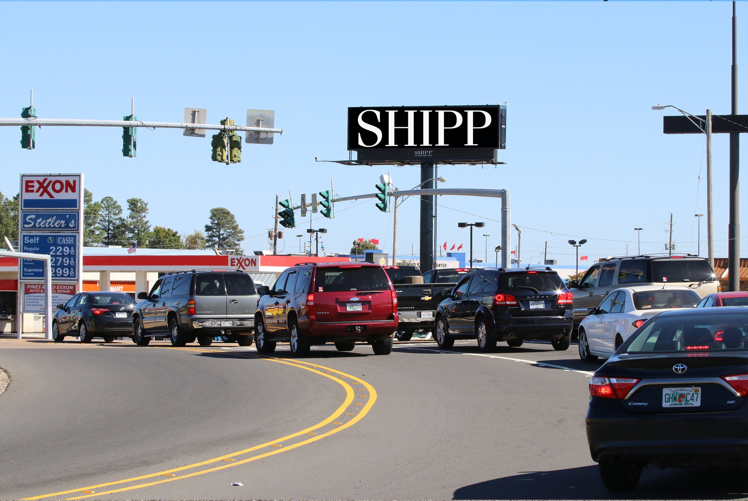 Shipp Outdoor Pines Rd N face digital billboard in Shreveport, LA