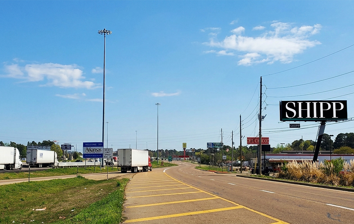 Shipp Outdoor I30 @ Stateline W face digital billboard in Texarkana, AR